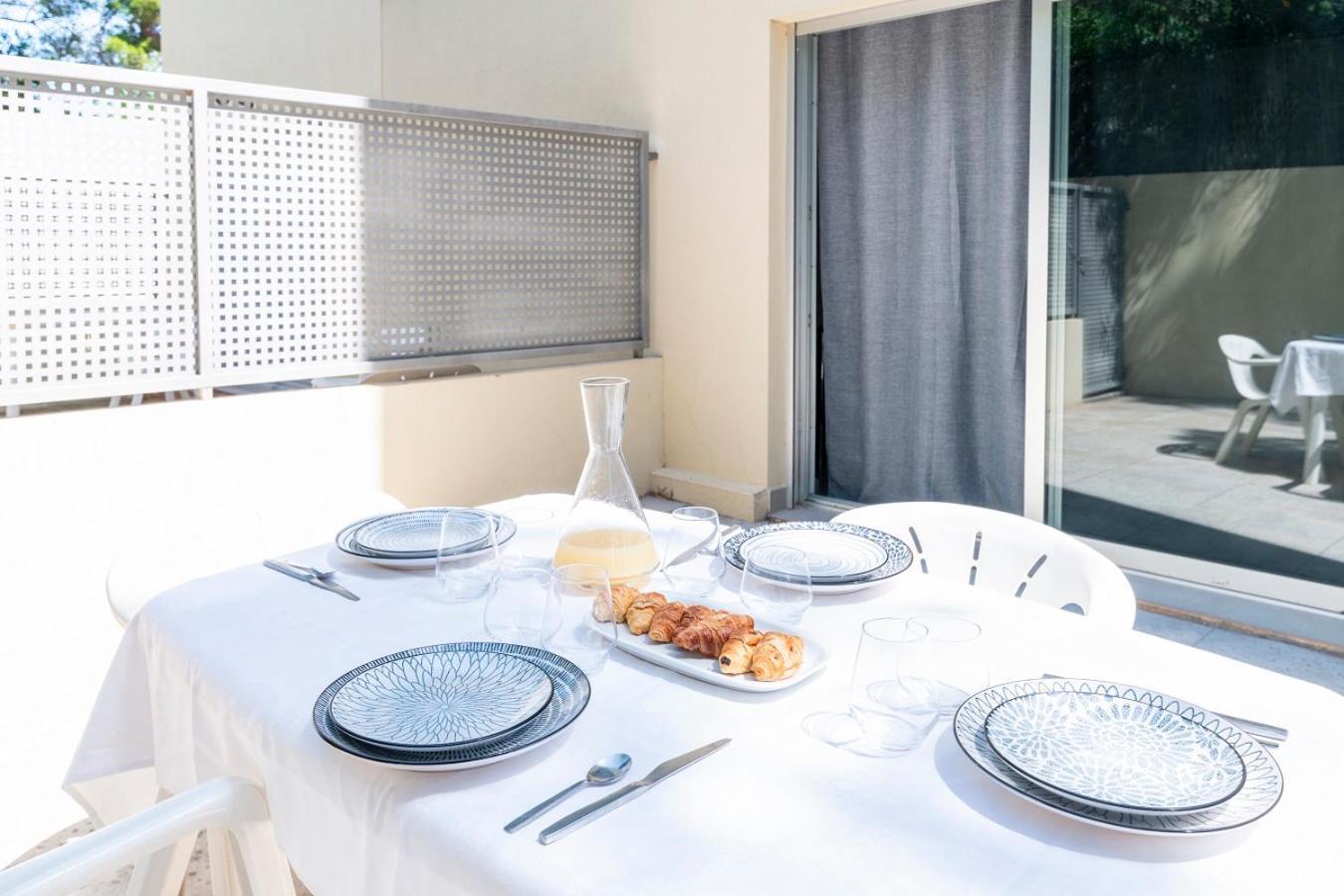 Apartamentos Bravosol Vyb Dénia Buitenkant foto